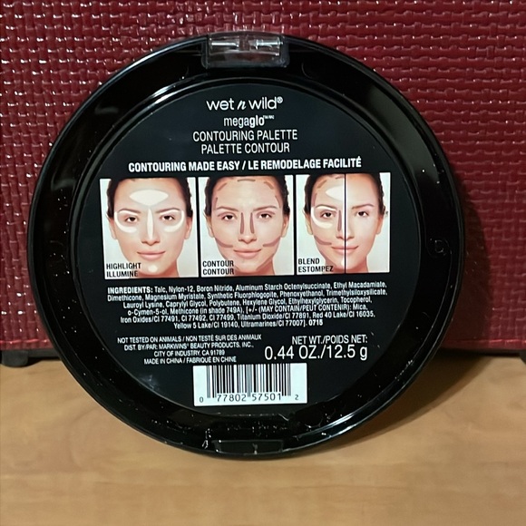 Wet n Wild contouring palette Highlighter & Bronzer - Picture 3 of 3